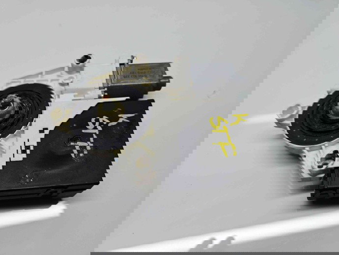 Motoras geam stanga fata Volkswagen Golf 5 Variant (1K5) [Fabr 2007-2009] 1K5837402AJ