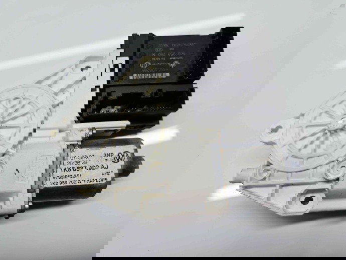 Motoras geam stanga fata Volkswagen Golf 5 Variant (1K5) [Fabr 2007-2009] 1K5837402AJ