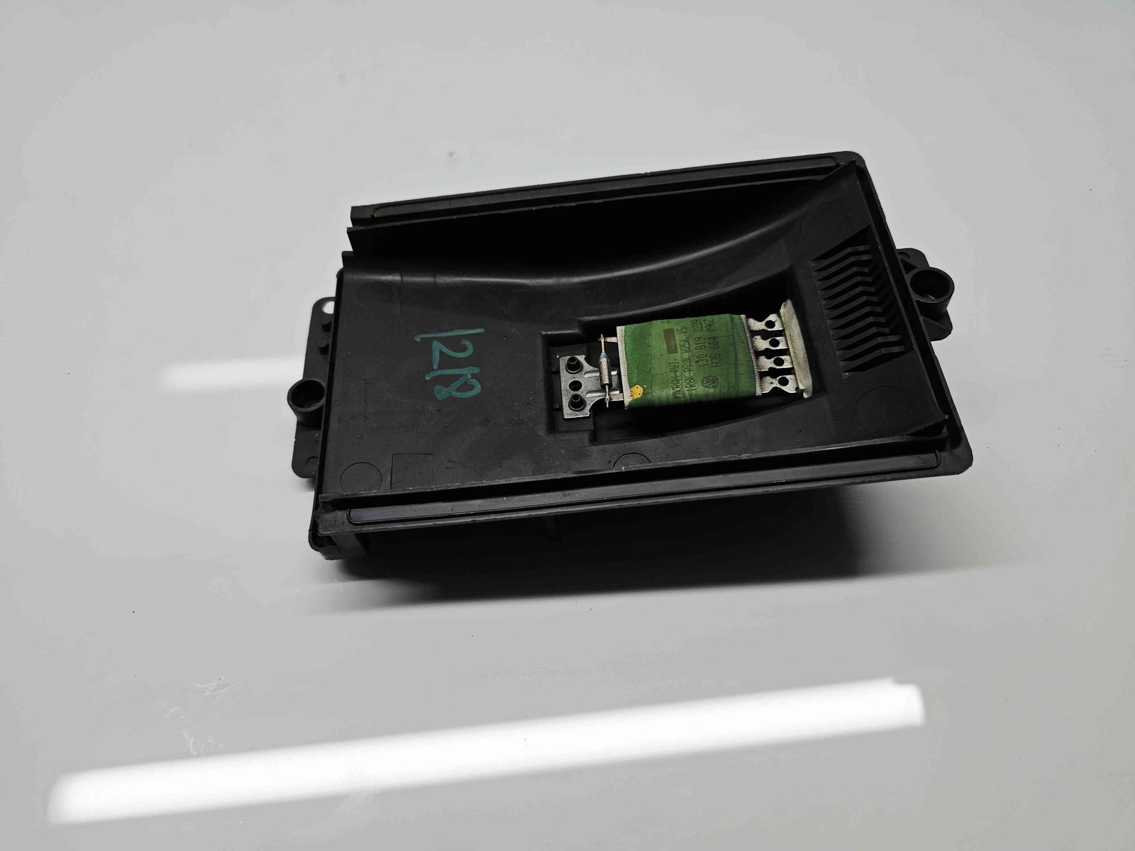Releu VolkswagenBora Combi (1J6) [Fabr 1999-2005] 1J0819022A - imagine 3