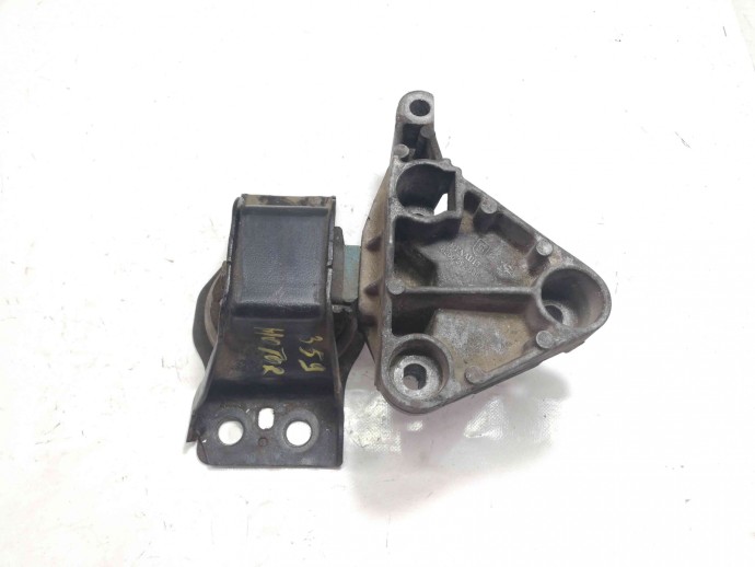 Suport motor 8200392639 Dacia Logan 2 1.5 K9K 2012-2022