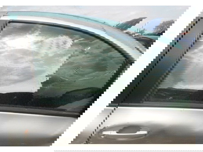 Geam usa dreapta fata Toyota Yaris 1.4 Diesel OEM 2005-2011