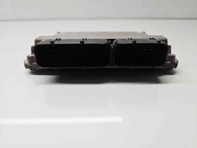 Calculator motor ECU Volkswagen Polo (9N) [Fabr 2001-2008] 03E906033 1.2 Benz AZQ 47KW / 64CP