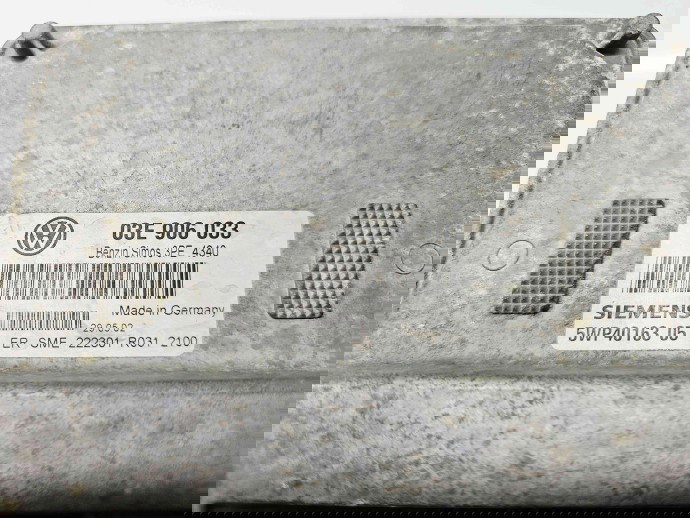 Calculator motor ECU Volkswagen Polo (9N) [Fabr 2001-2008] 03E906033 1.2 Benz AZQ 47KW / 64CP