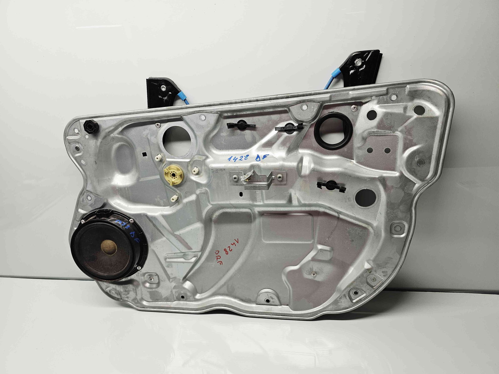 Macara electrica geam dreapta fata Volkswagen Polo (9N) [Fabr 2001-2008] OEM - imagine 4