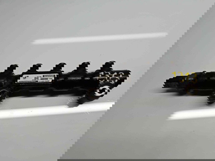 Rampa injectoare Ford Fiesta 5 [Fabr 2001-2010] 9654592680 1.4 TDCI F6JB 50KW / 68CP