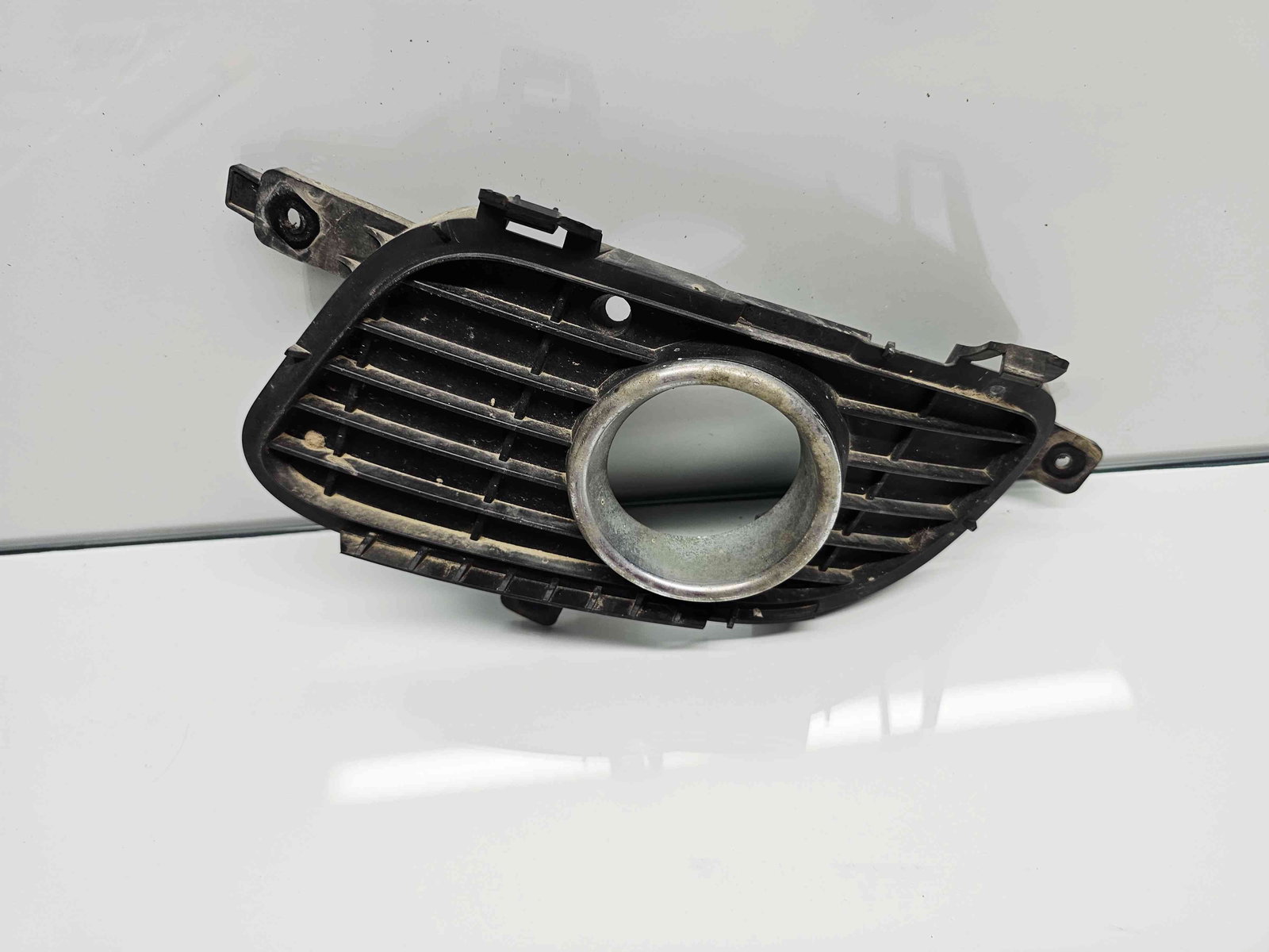 Grila proiector stanga Mercedes Clasa A (W169) [Fabr 2004-2012] A1698850722 - imagine 2