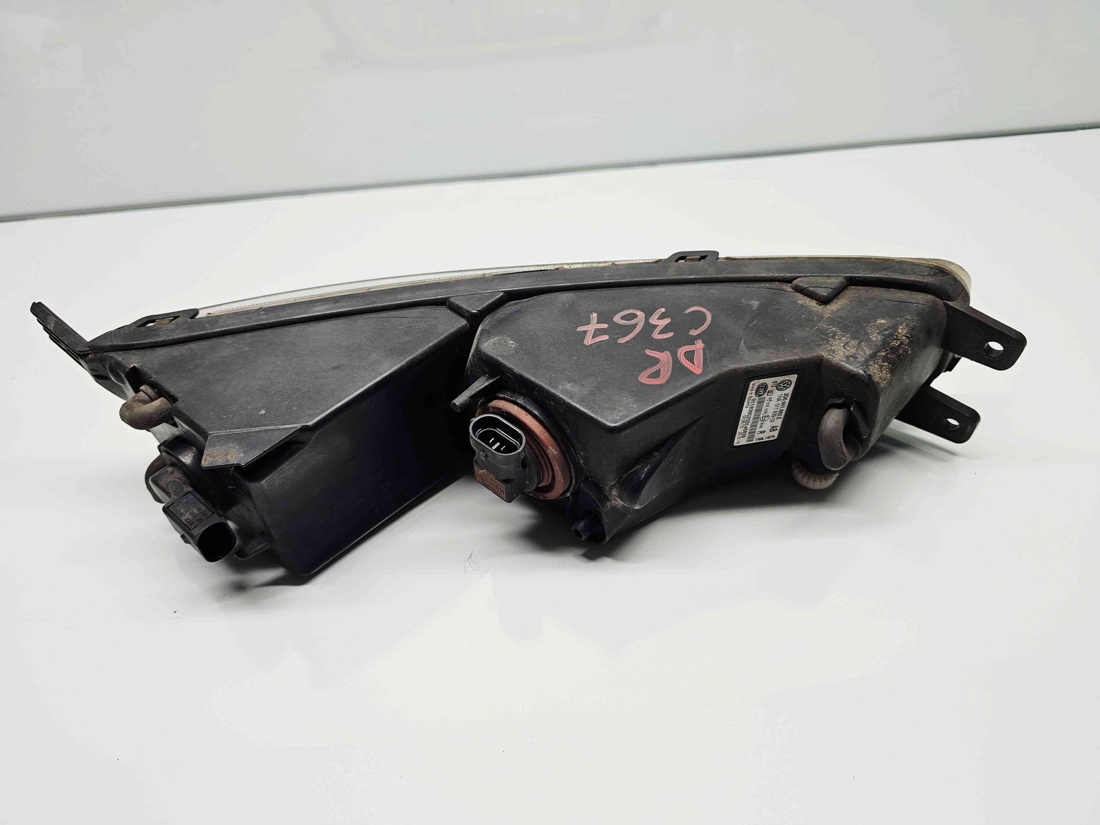 Proiector ceata dreapta Volkswagen Passat B8 (3G2) [Fabr 2015-prezent] 3G0941662E - imagine 3