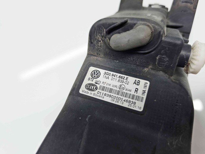  Proiector ceata dreapta Volkswagen Passat B8 (3G2) [Fabr 2015-prezent] 3G0941662E