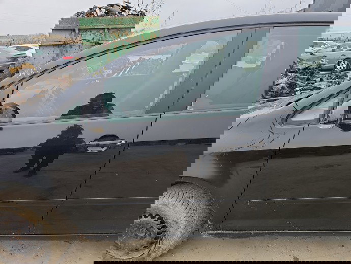 Usa stanga fata Volkswagen Golf 5 Plus (5M1) [Fabr 2005-2008] OEM