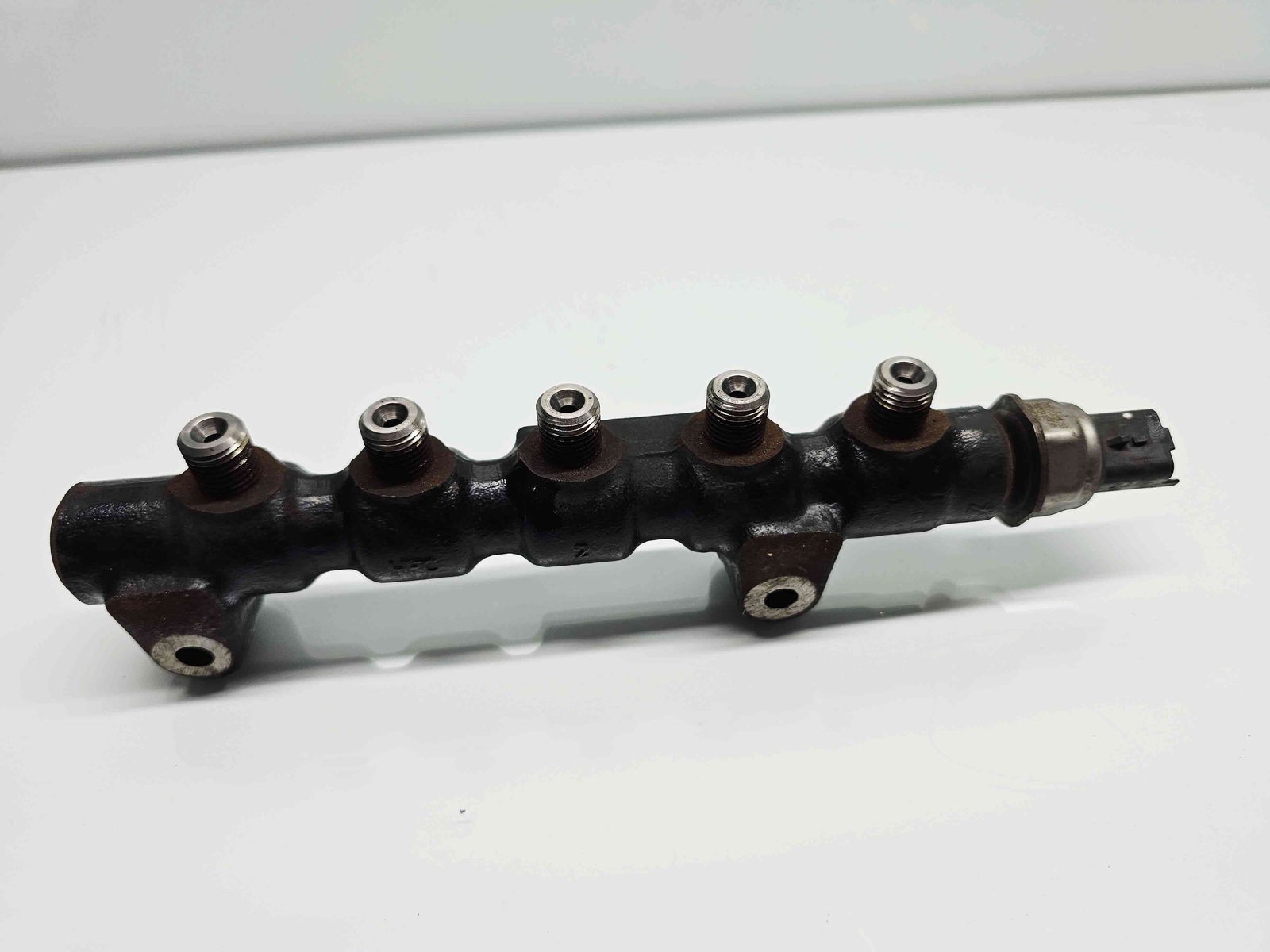 Rampa injectoare Citroen C5 (III) [Fabr 2008-2017] 9654592680 1.4 TDCI F6JB 50KW / 68CP - imagine 2