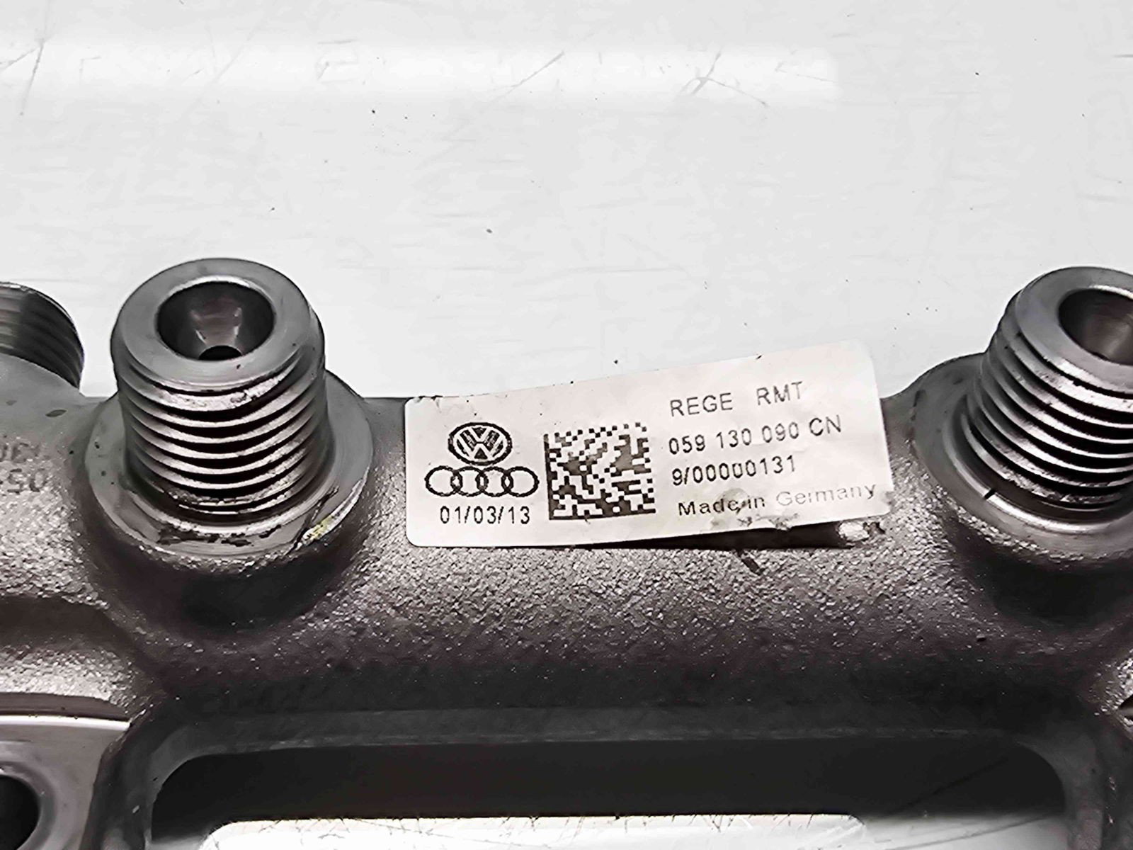 Rampa injectoare Volkswagen Touareg (7P5) [Fabr 2011-2017] 059130090CN 3.0 TDI CRCA 180KW / 245CP - imagine 3