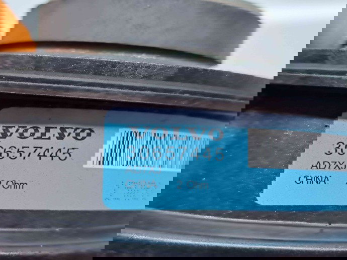  Boxa dreapta fata Volvo V40 II Rdesign [Fabr 2013-2019] 30657445