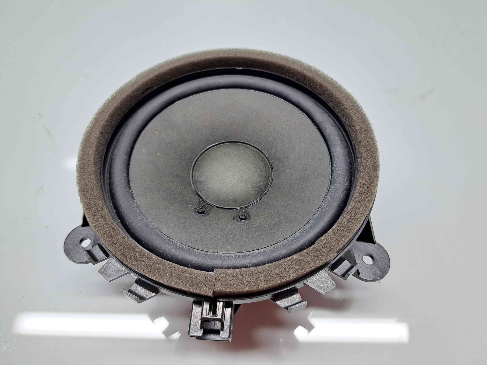 Boxa dreapta spate Volvo V40 II Rdesign [Fabr 2013-2019] 30657445 - imagine 1