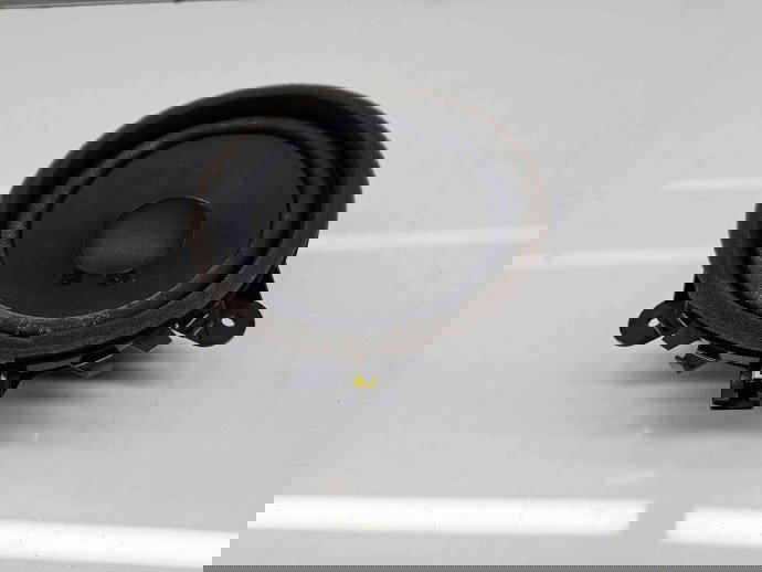  Boxa stanga fata Volvo V40 II Rdesign [Fabr 2013-2019] 30657445