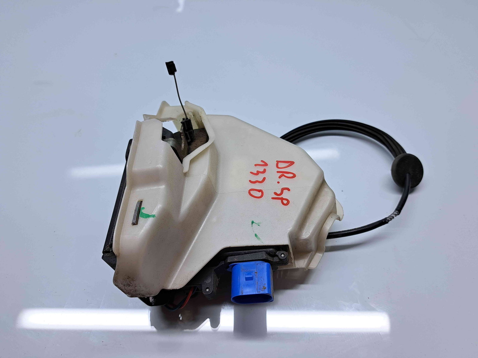 Broasca usa dreapta spate Volkswagen Golf 5 (1K1) [Fabr 2004-2008] OEM - imagine 1