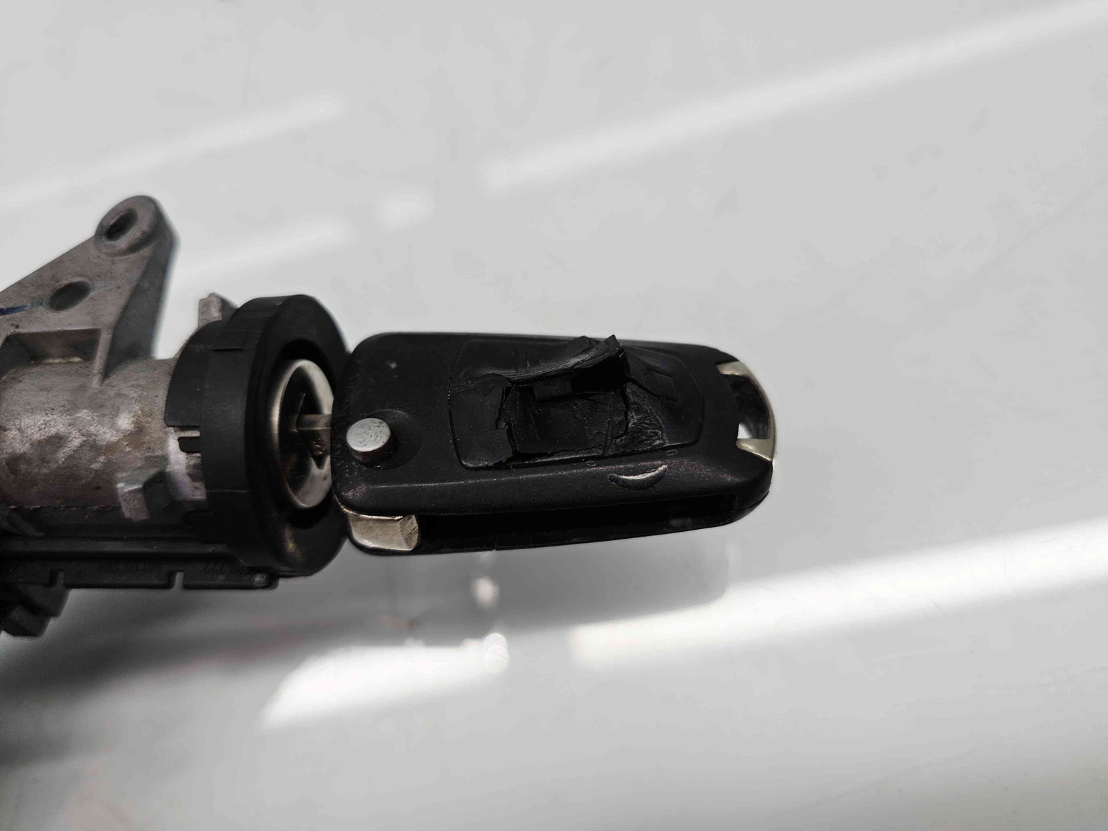 Contact cu cheie Opel Astra H [Fabr 2004-2009] N0501881 1.2 Benz Z13DTH66KW / 90CP - imagine 2