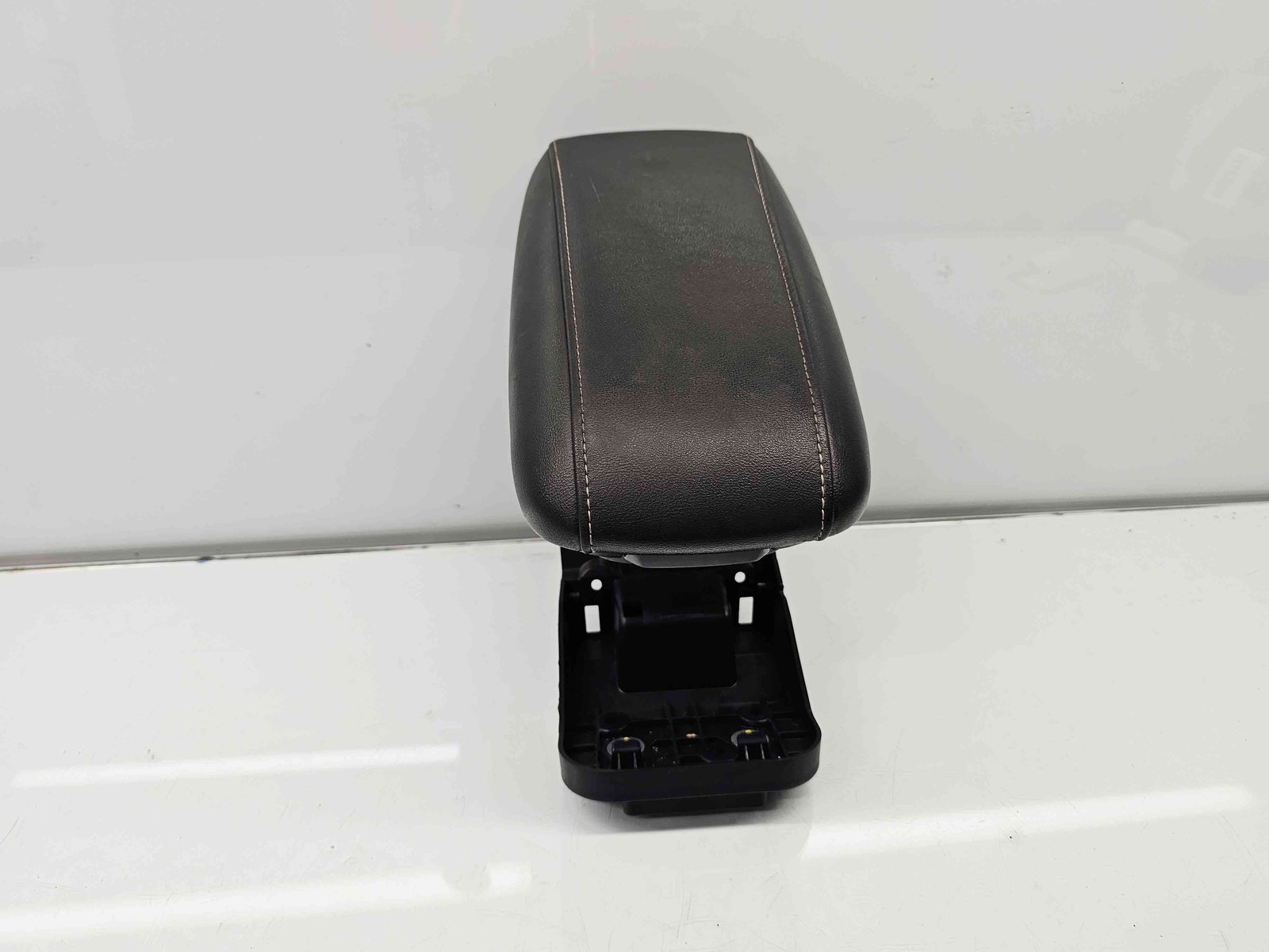 Cotiera Volvo V40 II Rdesign [Fabr 2013-2019] 31448087 - imagine 1