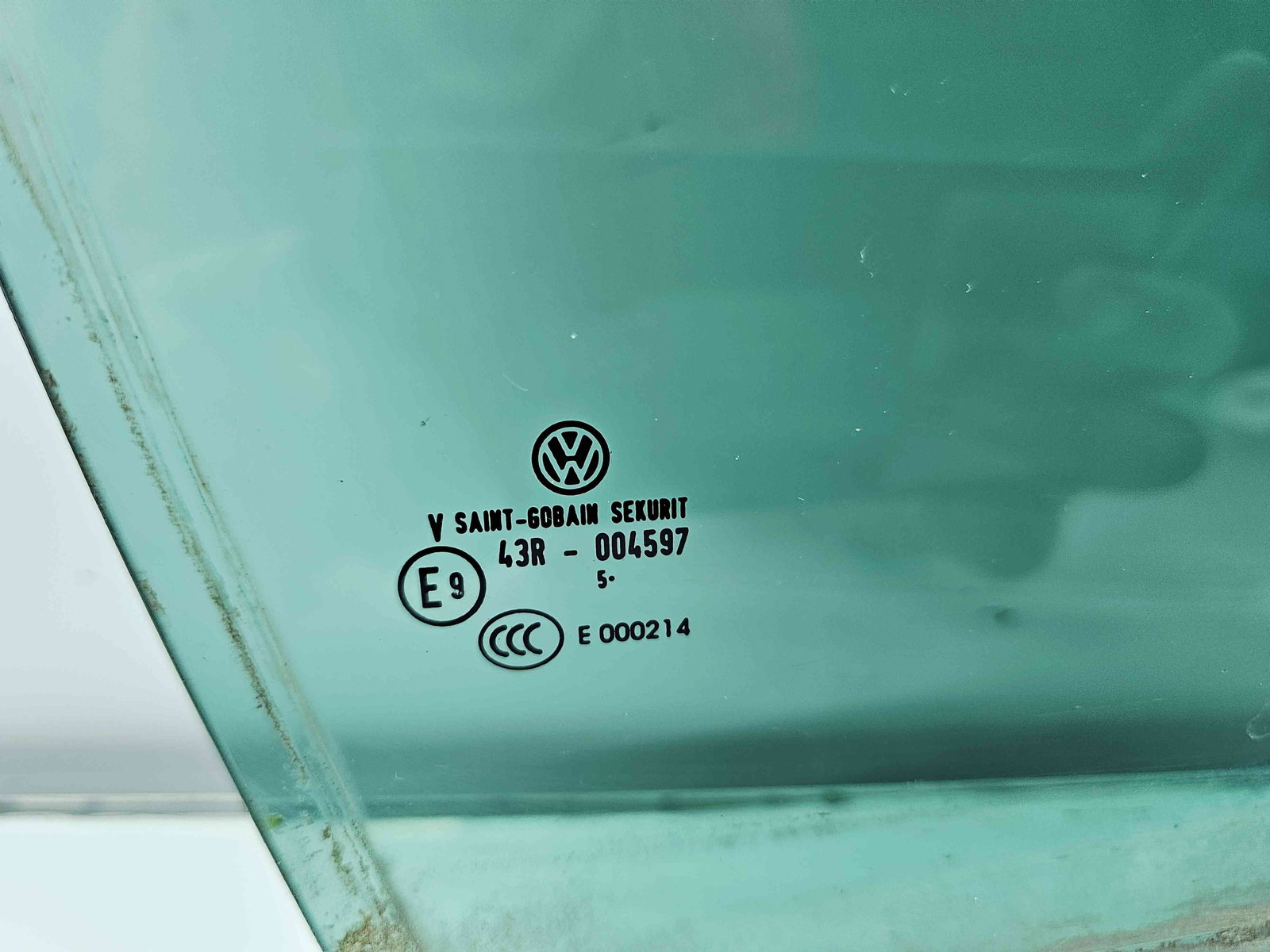 Geam fix usa stanga spate Volkswagen Jetta 3 (1K2) [Fabr 2005-2010] OEM - imagine 2