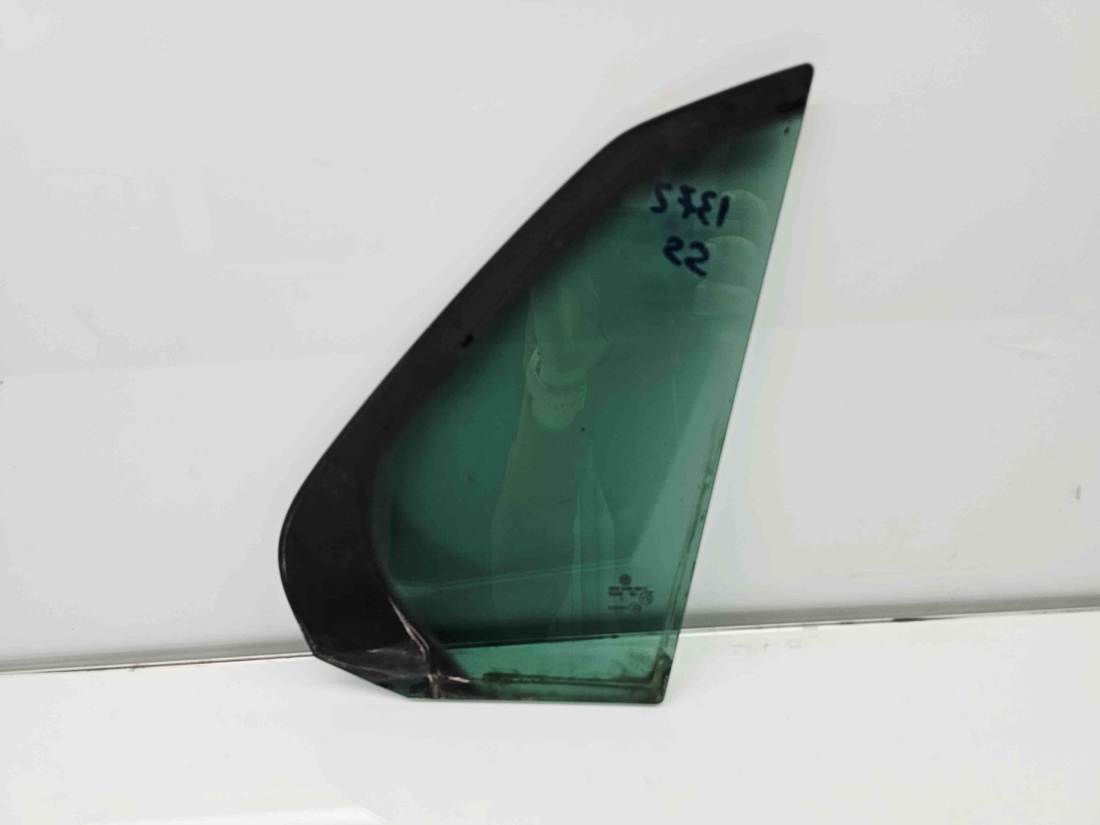 Geam fix usa stanga spate Volkswagen Jetta 3 (1K2) [Fabr 2005-2010] OEM - imagine 3