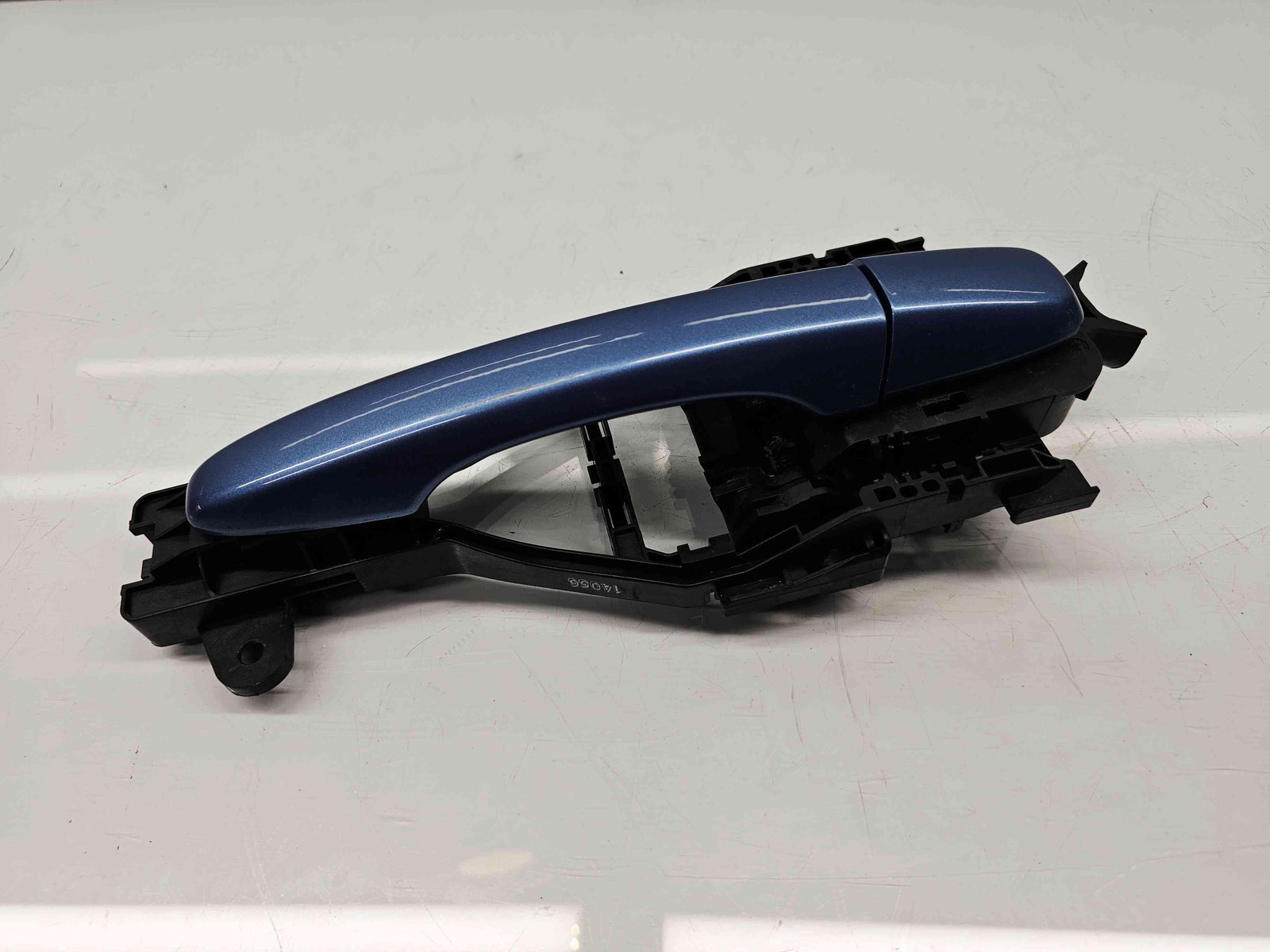 Maner usa stanga spate Volvo V40 II Rdesign [Fabr 2013-2019] 713 POWER BLUE METAL - imagine 2