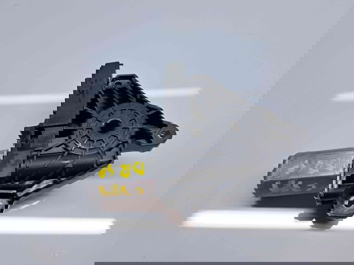 Motoras geam dreapta spate Volvo V40 II Rdesign [Fabr 2013-2019] 968740-101