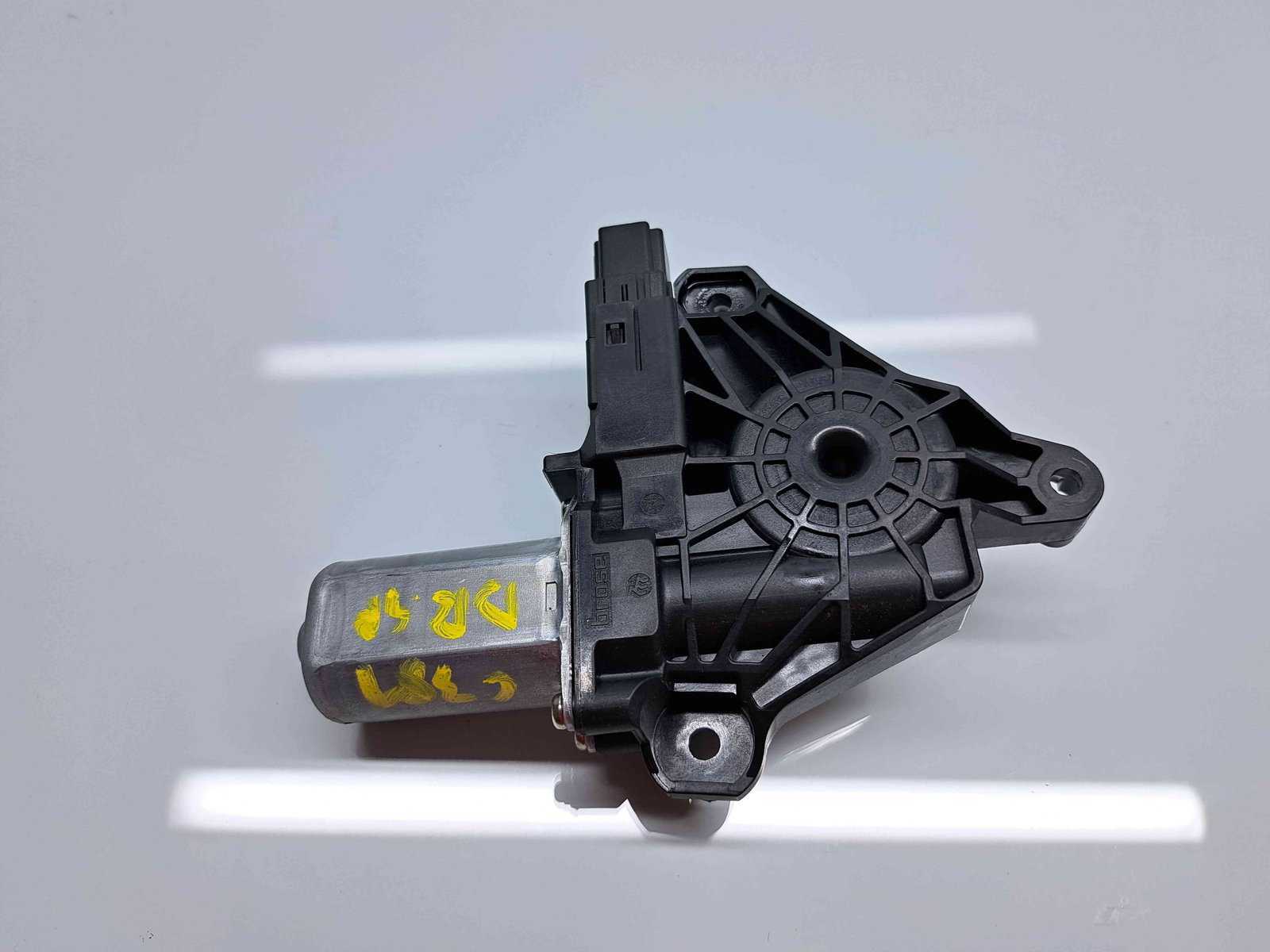 Motoras geam dreapta spate Volvo V40 II Rdesign [Fabr 2013-2019] 968740-101 - imagine 3