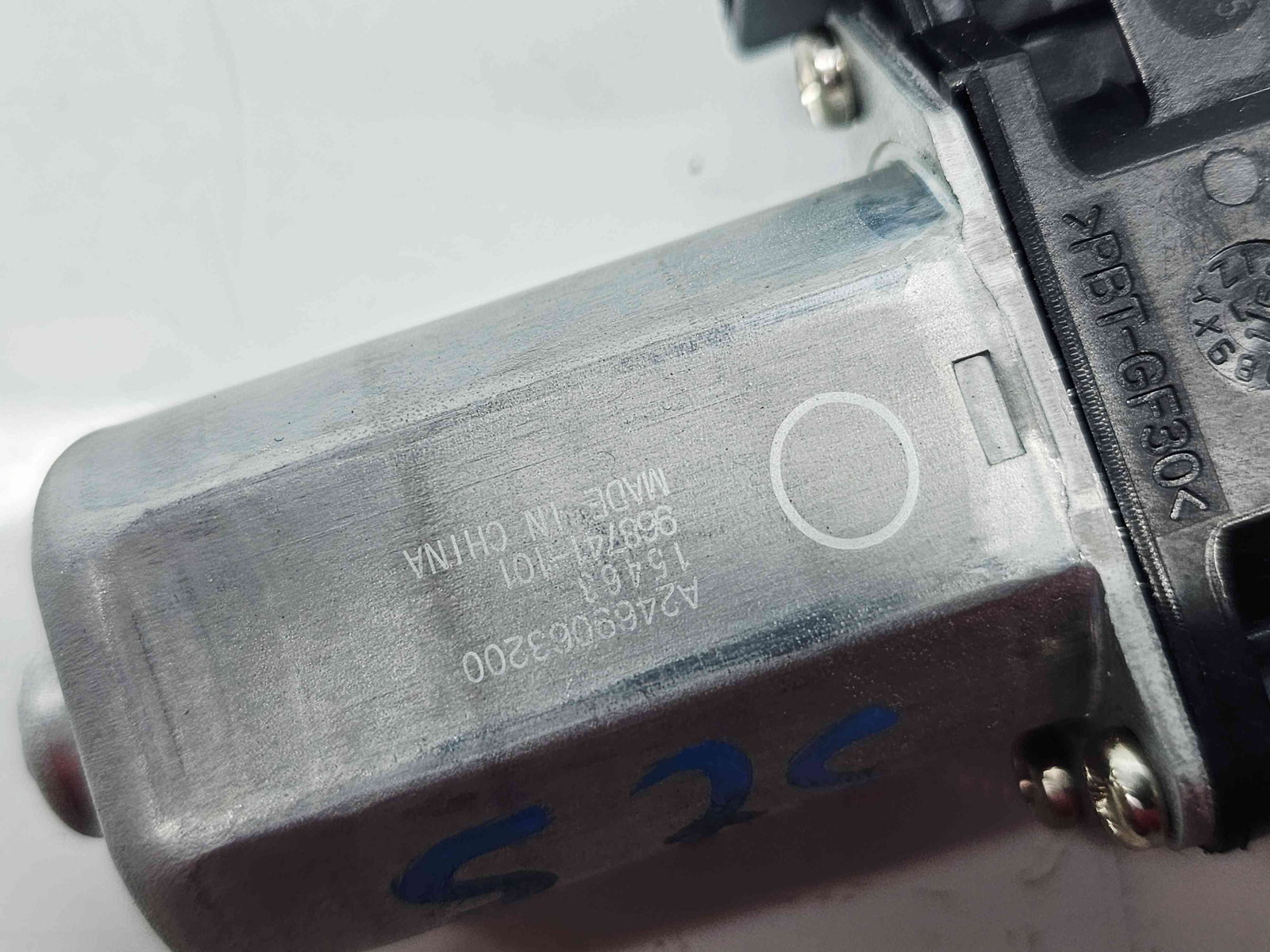 Motoras geam stanga spate Volvo V40 II Rdesign [Fabr 2013-2019] 968741-101 - imagine 2