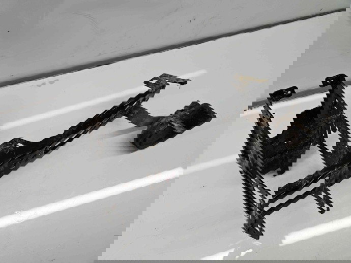 Suport far dreapta Bmw 1 (F20) [Fabr 2011-2017] KA9885