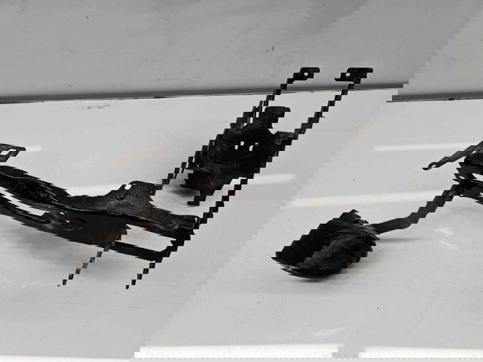 Suport far stanga Bmw 1 (F20) [Fabr 2011-2017] KA9885