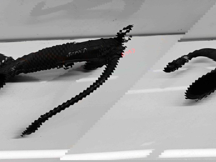 Tub admisie aer Bmw 1 (F20) [Fabr 2011-2017] 586509 2.0 N47D 85KW / 116CP