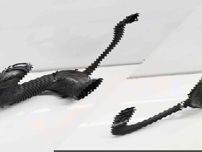 Tub admisie aer Bmw 1 (F20) [Fabr 2011-2017] 586509 2.0 N47D 85KW / 116CP