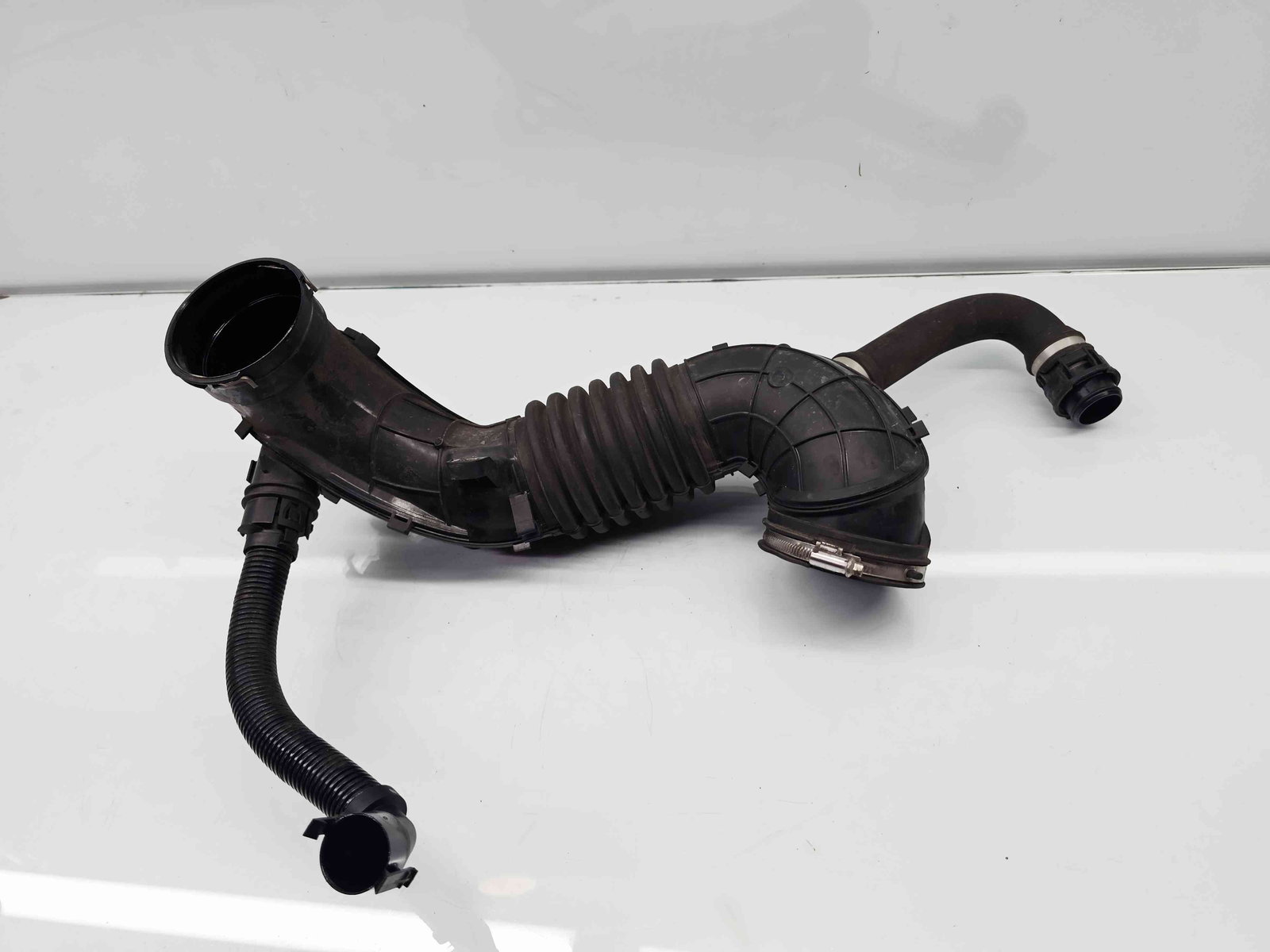 Tub admisie aer Bmw 1 (F20) [Fabr 2011-2017] 586509 2.0 N47D 85KW / 116CP - imagine 6