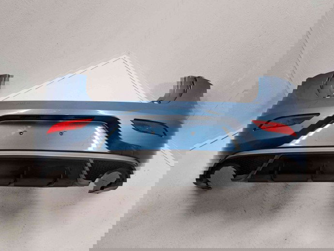 Bara spate Volvo V40 II Rdesign [Fabr 2013-2019] 713 POWER BLUE METAL