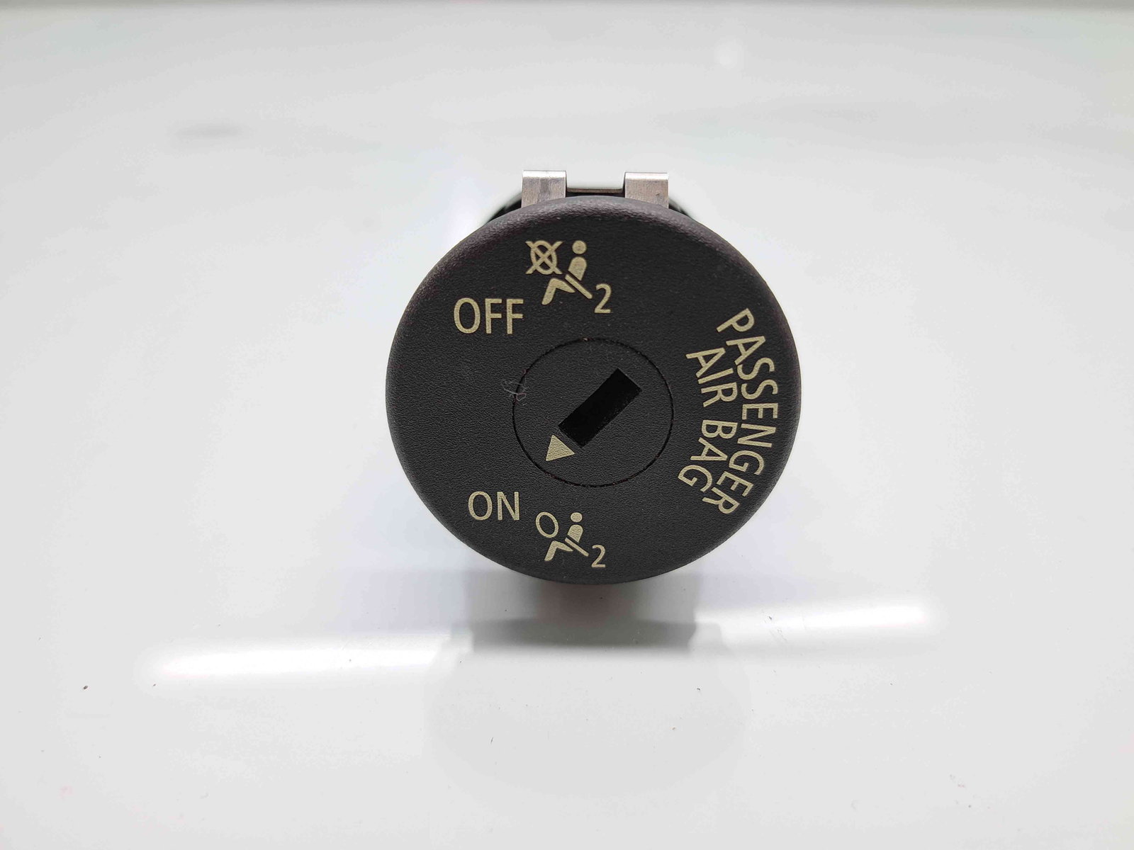 Buton ON/OFF airbag Bmw 1 (F20) [Fabr 2011-2017] 9196886-06 - imagine 1