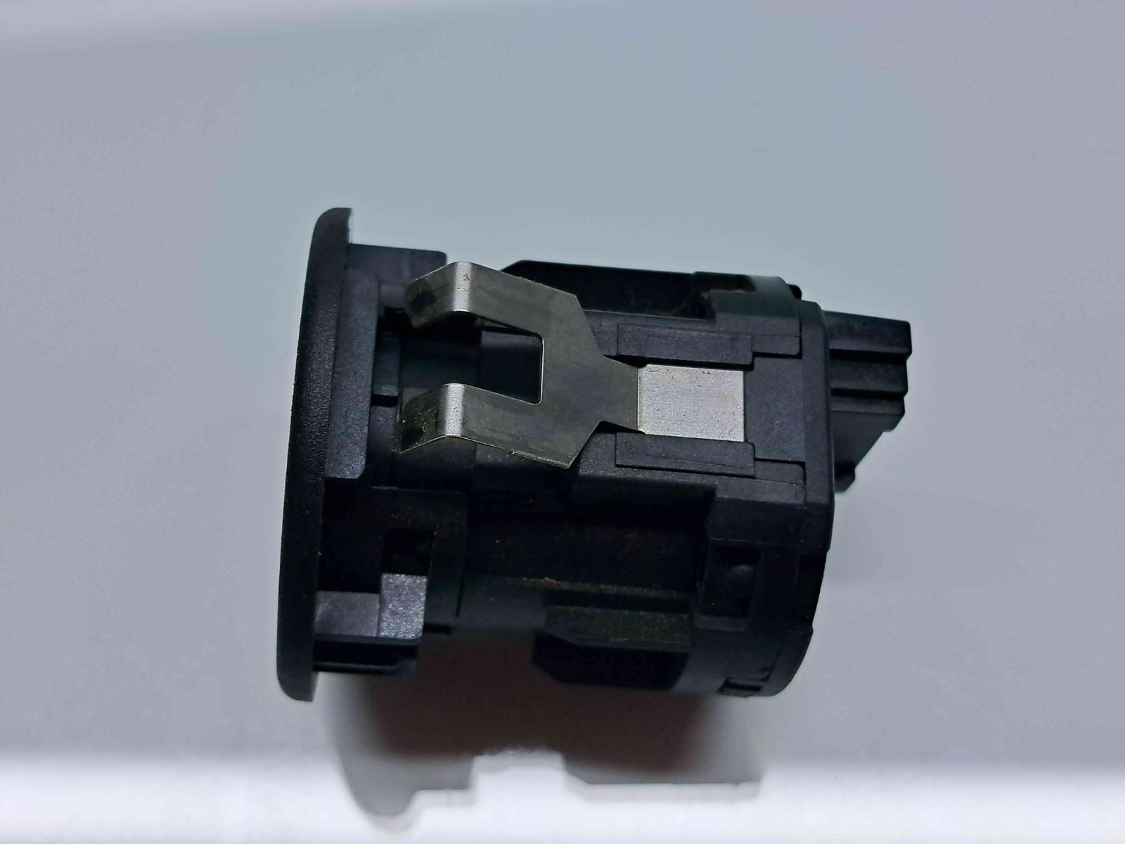 Buton ON/OFF airbag Bmw 1 (F20) [Fabr 2011-2017] 9196886-06 - imagine 2