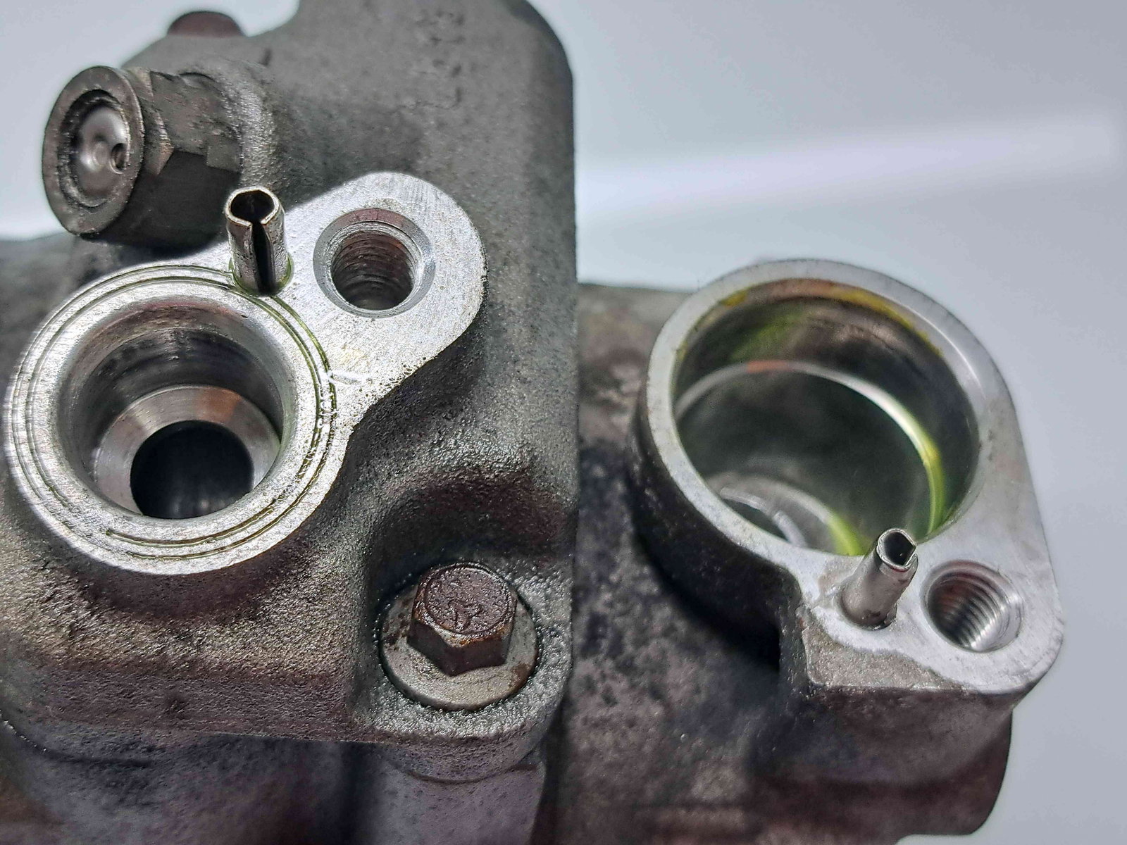 Compresor clima Volkswagen Golf 6 (5K1) GTI [Fabr 2009-2013] 1K0820808A 2.0 TFSI CCZB 155KW / 210CP - imagine 2