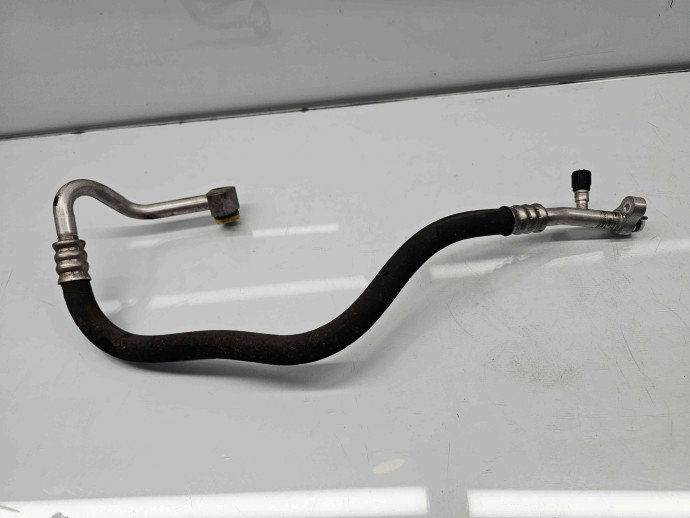 Conducta AC Bmw 1 (F20) [Fabr 2011-2017] 9212232 2.0 N47D 85KW / 116CP