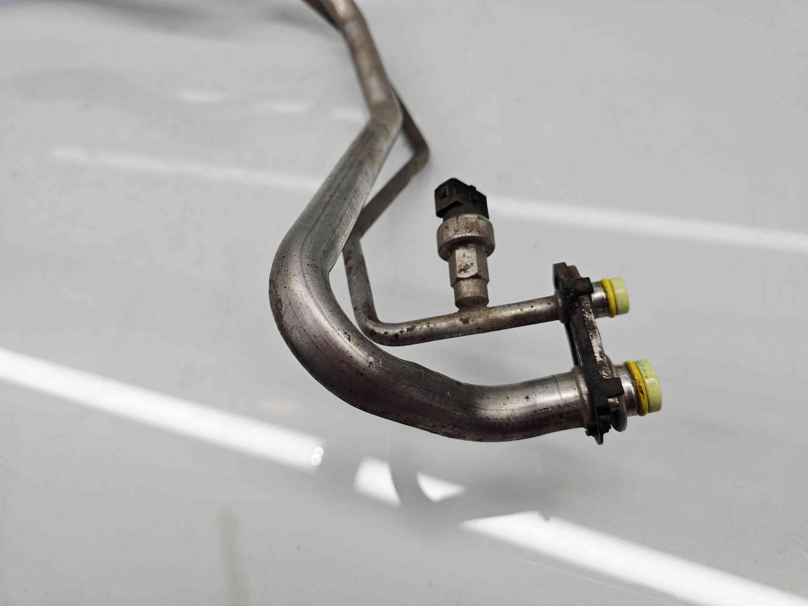 Conducta AC Volvo V40 II Rdesign [Fabr 2013-2019] OEM 2.0 Benz B4204T 90KW / 122CP - imagine 2