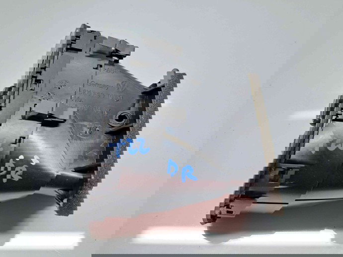  Grila aerisire dreapta Volkswagen Golf 6 (5K1) GTI [Fabr 2009-2013] 5K0819710D