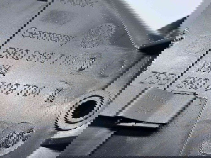  Grila aerisire dreapta Volkswagen Golf 6 (5K1) GTI [Fabr 2009-2013] 5K0819710D