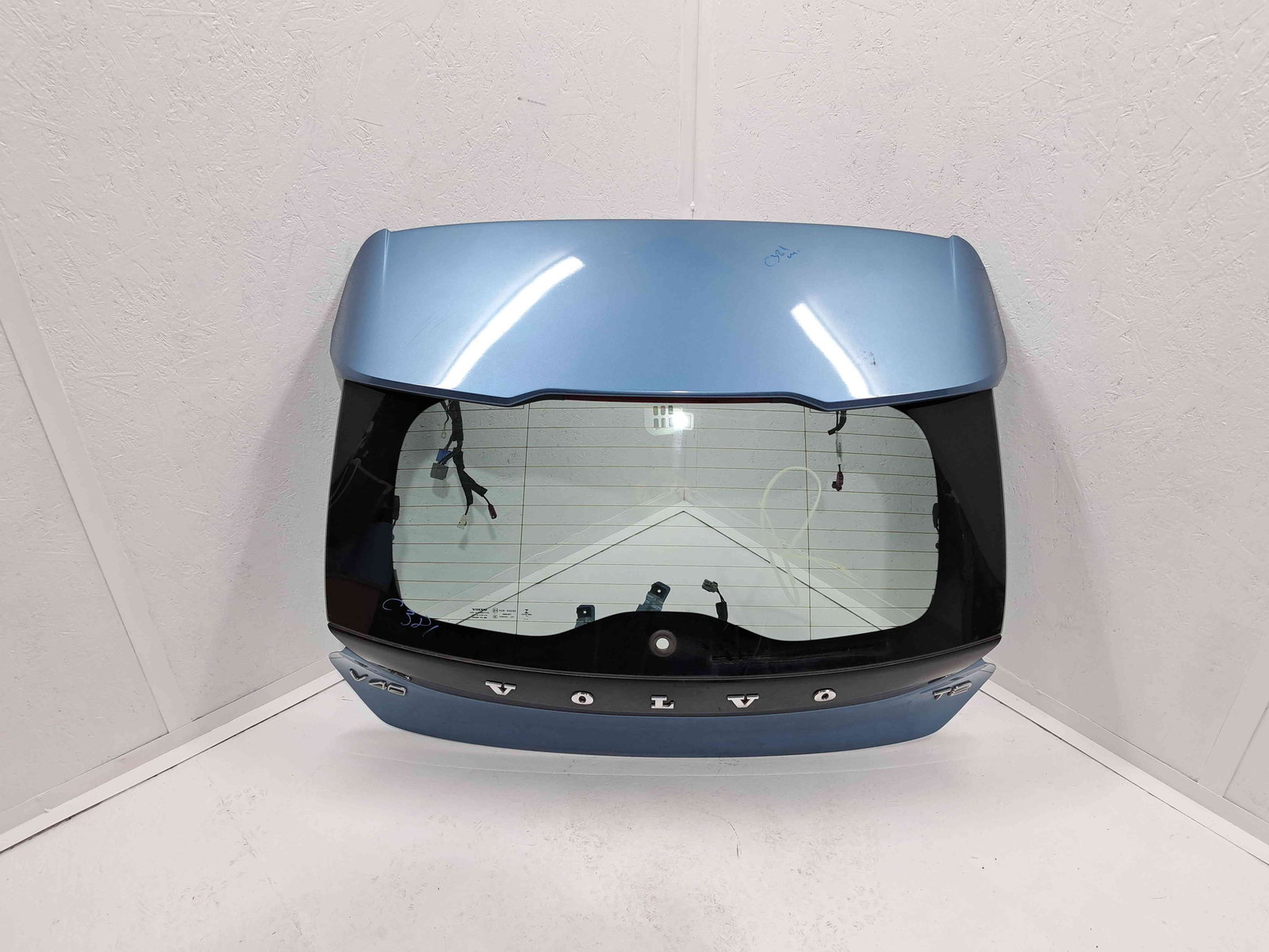 Haion Volvo V40 II Rdesign [Fabr 2013-2019] 713 POWER BLUE METAL - imagine 1