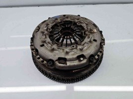 Kit ambreiaj volanta masa dubla Volvo V40 II Rdesign [Fabr 2013-2019] 2.0 Benz B4204T31437170 90KW / 122CP