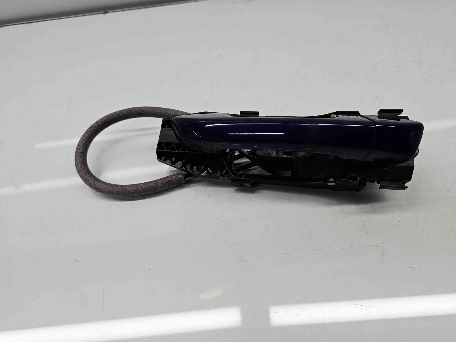 Maner usa stanga fata Volkswagen Golf 6 (5K1) GTI [Fabr 2009-2013] LD5Q - imagine 2