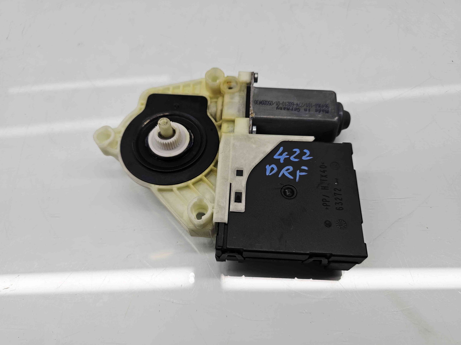 Motoras geam dreapta fata Volkswagen Golf 6 (5K1) GTI [Fabr 2009-2013] 5K0959701D - imagine 1