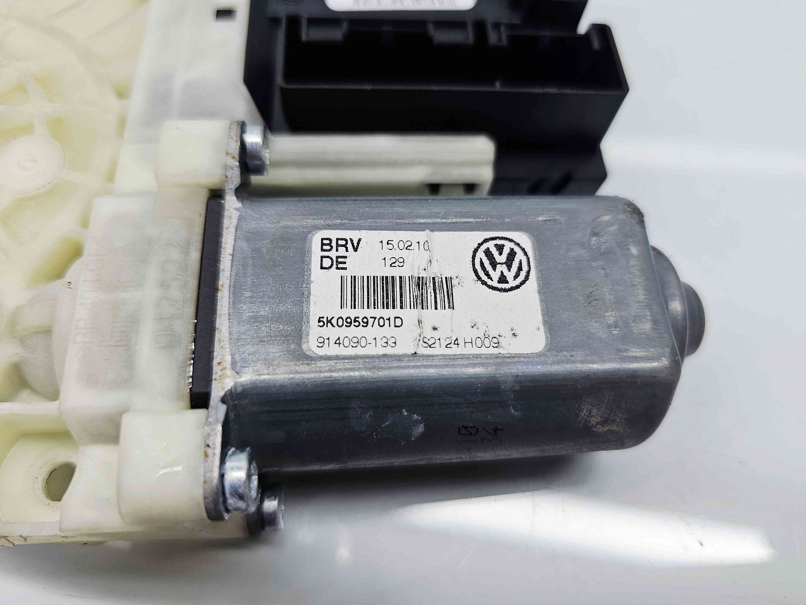 Motoras geam dreapta fata Volkswagen Golf 6 (5K1) GTI [Fabr 2009-2013] 5K0959701D - imagine 4