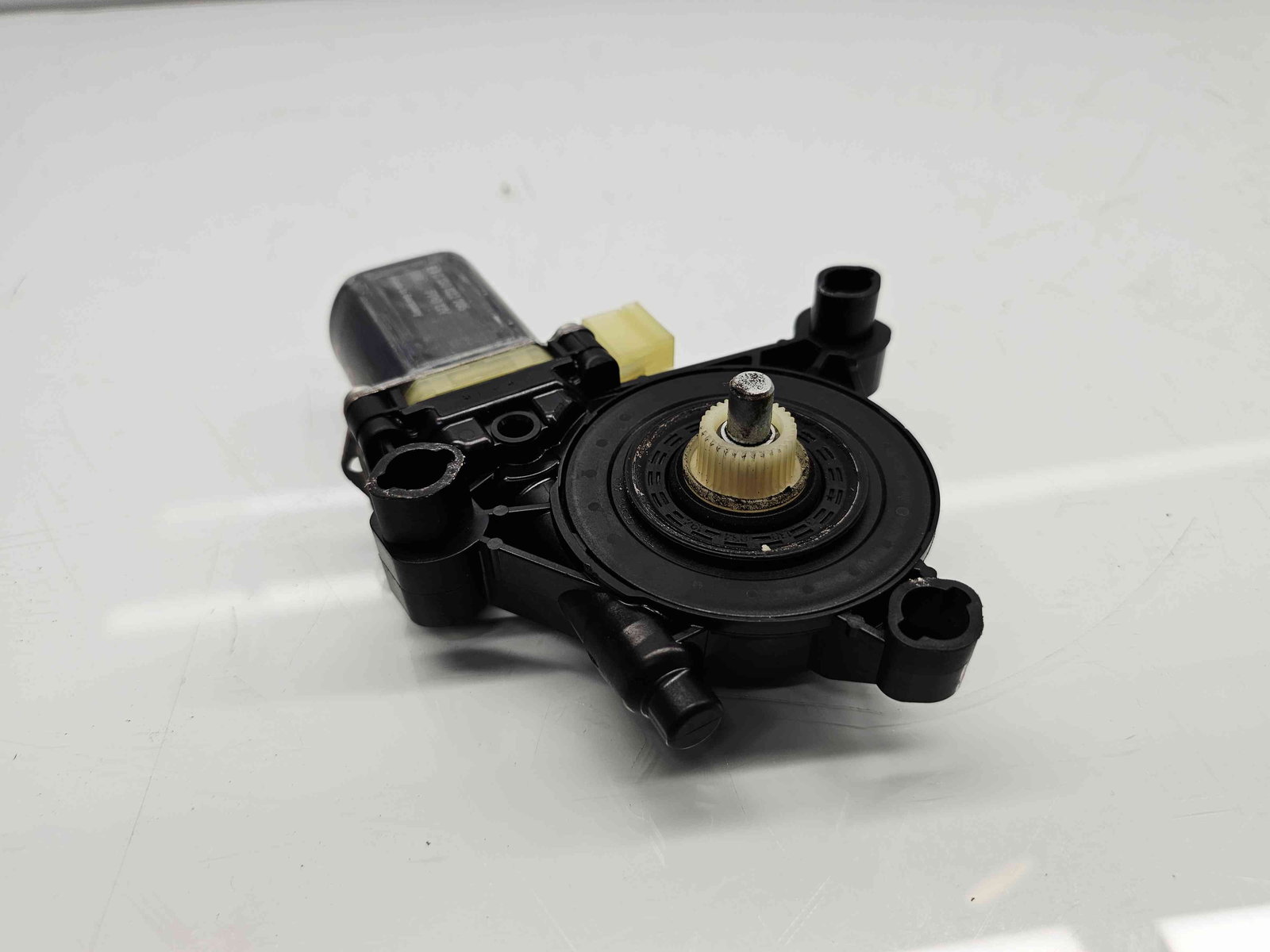 Motoras geam dreapta spate Audi A4 (8W2, B9) [Fabr 2015-2023] 8W0959812 - imagine 4