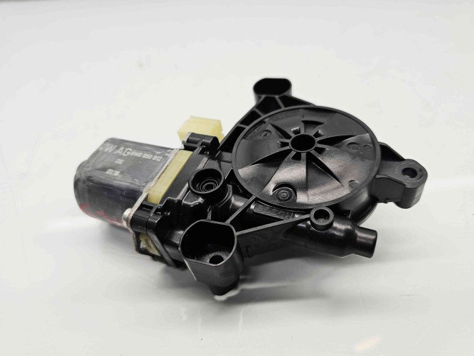 Motoras geam stanga spate Audi A4 (8W2, B9) [Fabr 2015-2023] 8W0959801