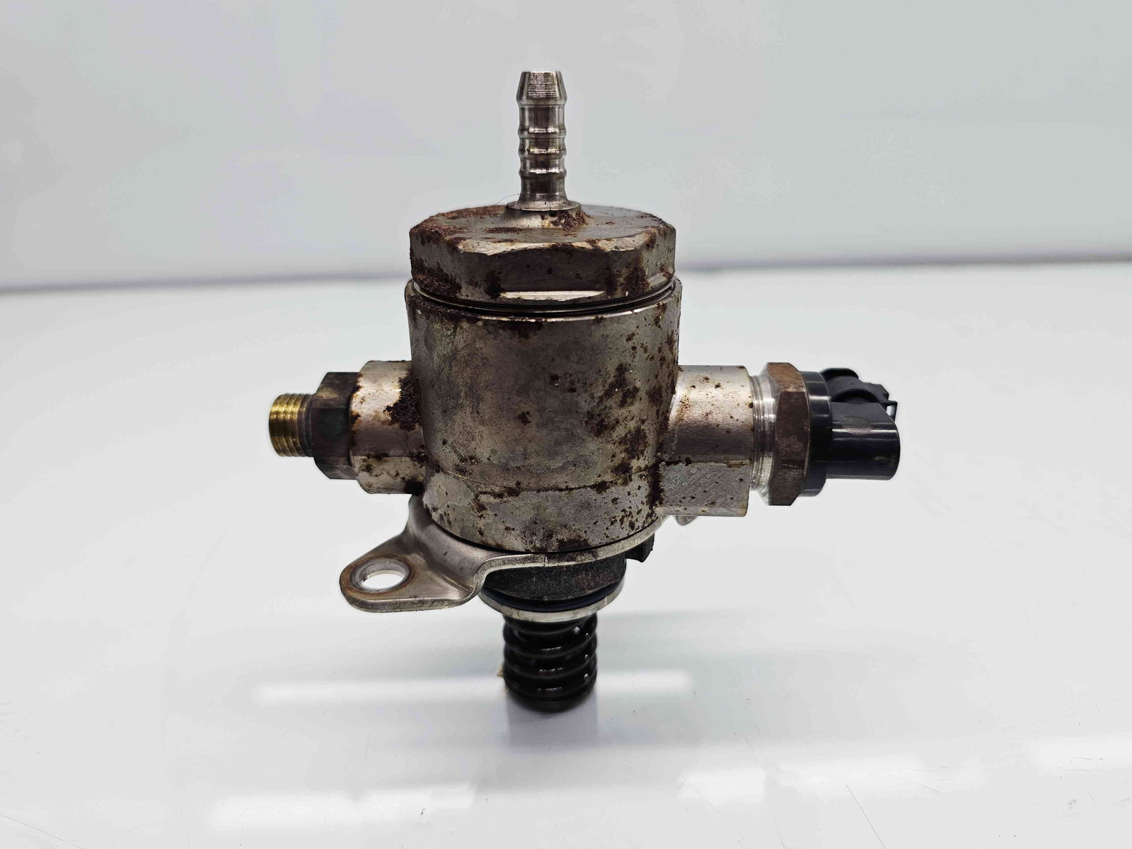 Pompa inalta presiune Volkswagen Golf 6 (5K1) GTI [Fabr 2009-2013] 06J127025E 2.0 TFSI CCZB 155KW / 210CP - imagine 1