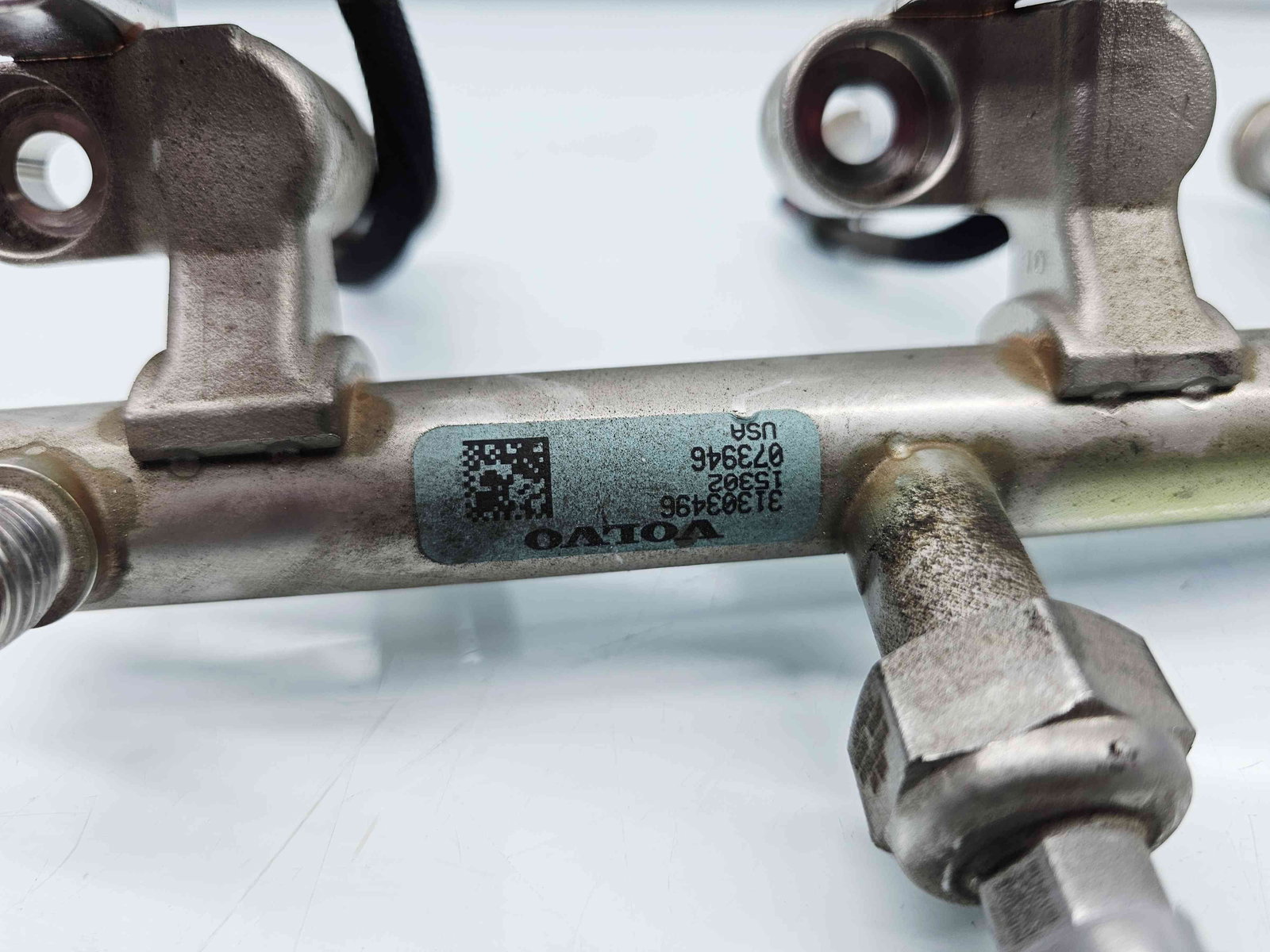 Rampa injectoare Volvo V40 II Rdesign [Fabr 2013-2019] 31303496 2.0 Benz B4204T 90KW / 122CP - imagine 3