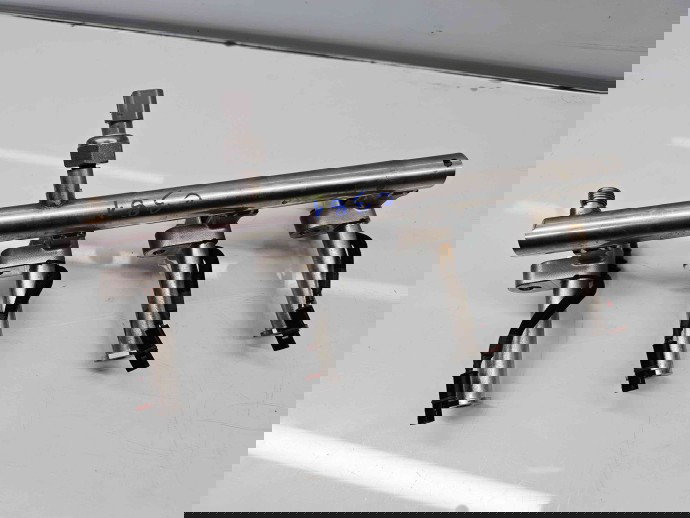 Rampa injectoare Volvo V40 II Rdesign [Fabr 2013-2019] 31303496 2.0 Benz B4204T 90KW / 122CP